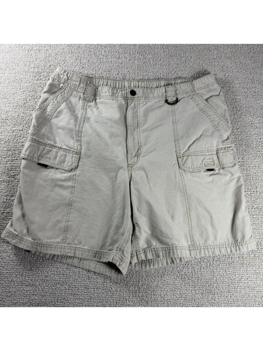 Wrangler Outdoor Fishing Cargo Shorts Beige Men’s Size 42 x 8